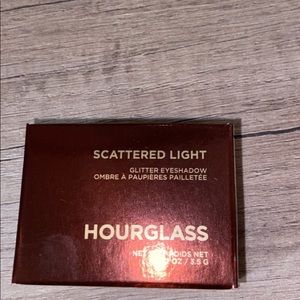 Hourglass glitter eyeshadow